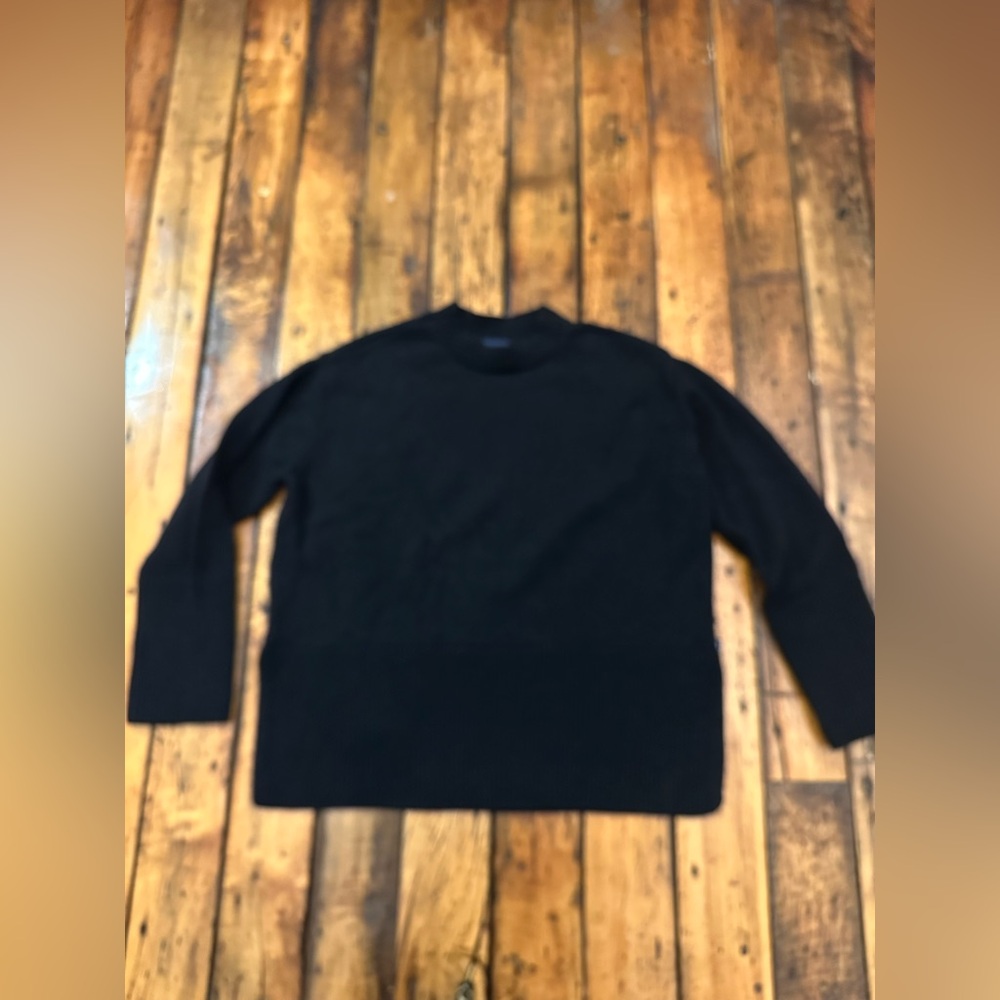 GAP Womens medium cotton Crewneck Sweater - Black